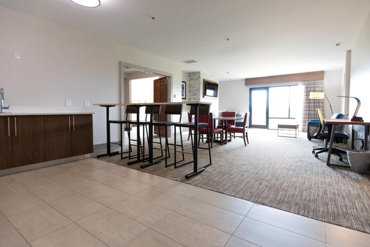 Holiday Inn Express & Suites Lexington North West-The Vineyard By Ihg Exteriör bild