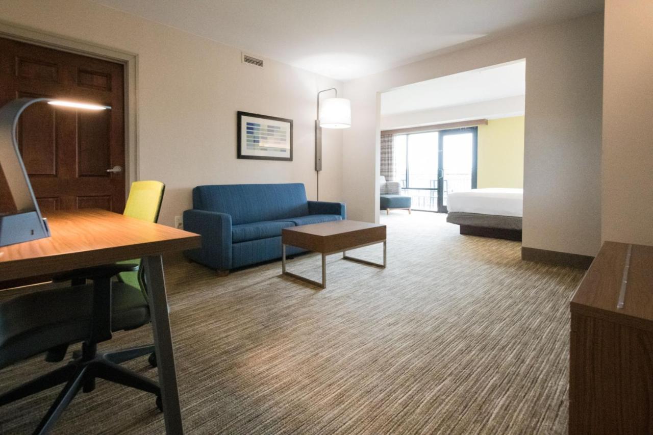 Holiday Inn Express & Suites Lexington North West-The Vineyard By Ihg Exteriör bild