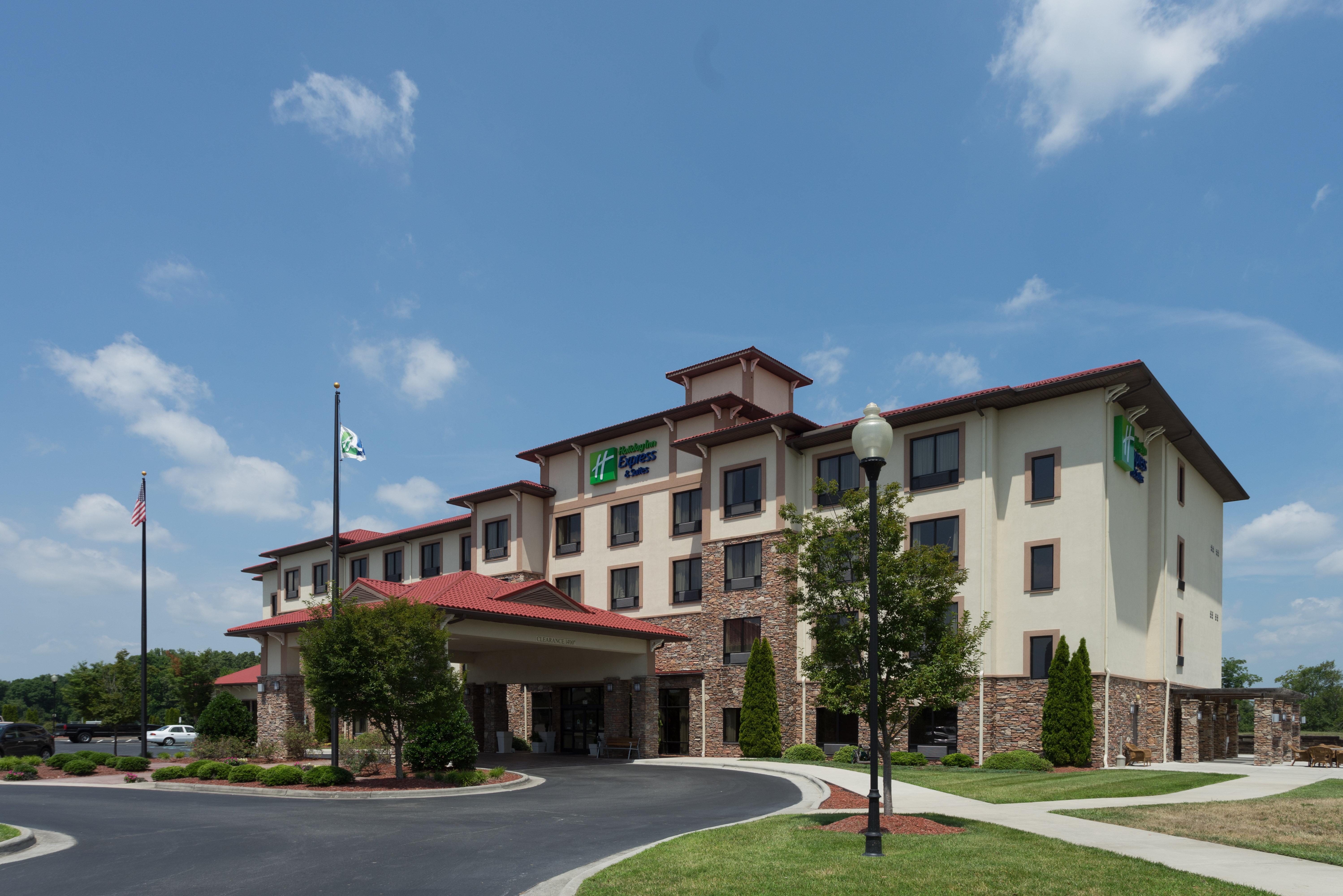 Holiday Inn Express & Suites Lexington North West-The Vineyard By Ihg Exteriör bild