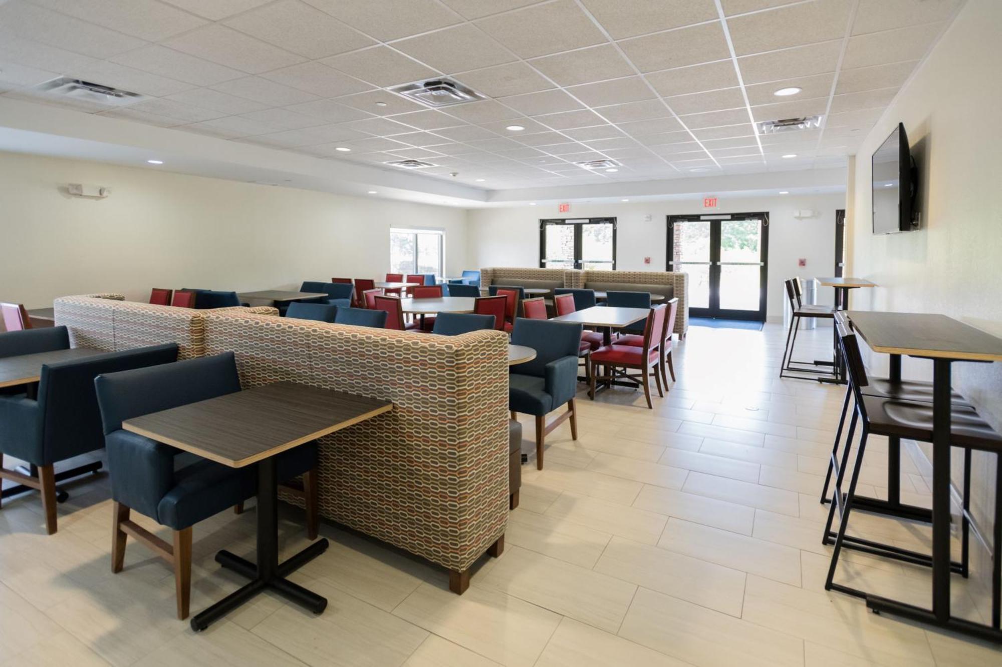 Holiday Inn Express & Suites Lexington North West-The Vineyard By Ihg Exteriör bild